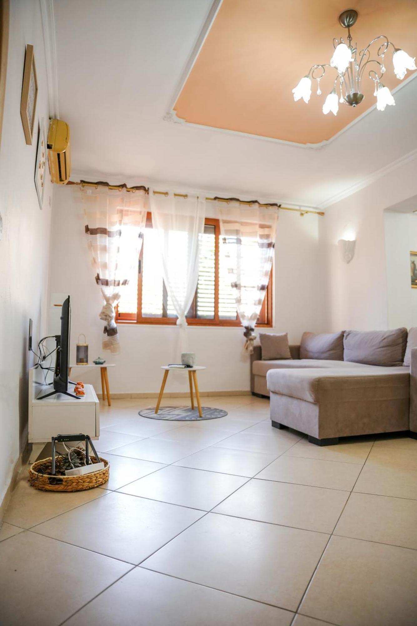 Tirana Centre Lions Gate 1 Apartment Exteriör bild