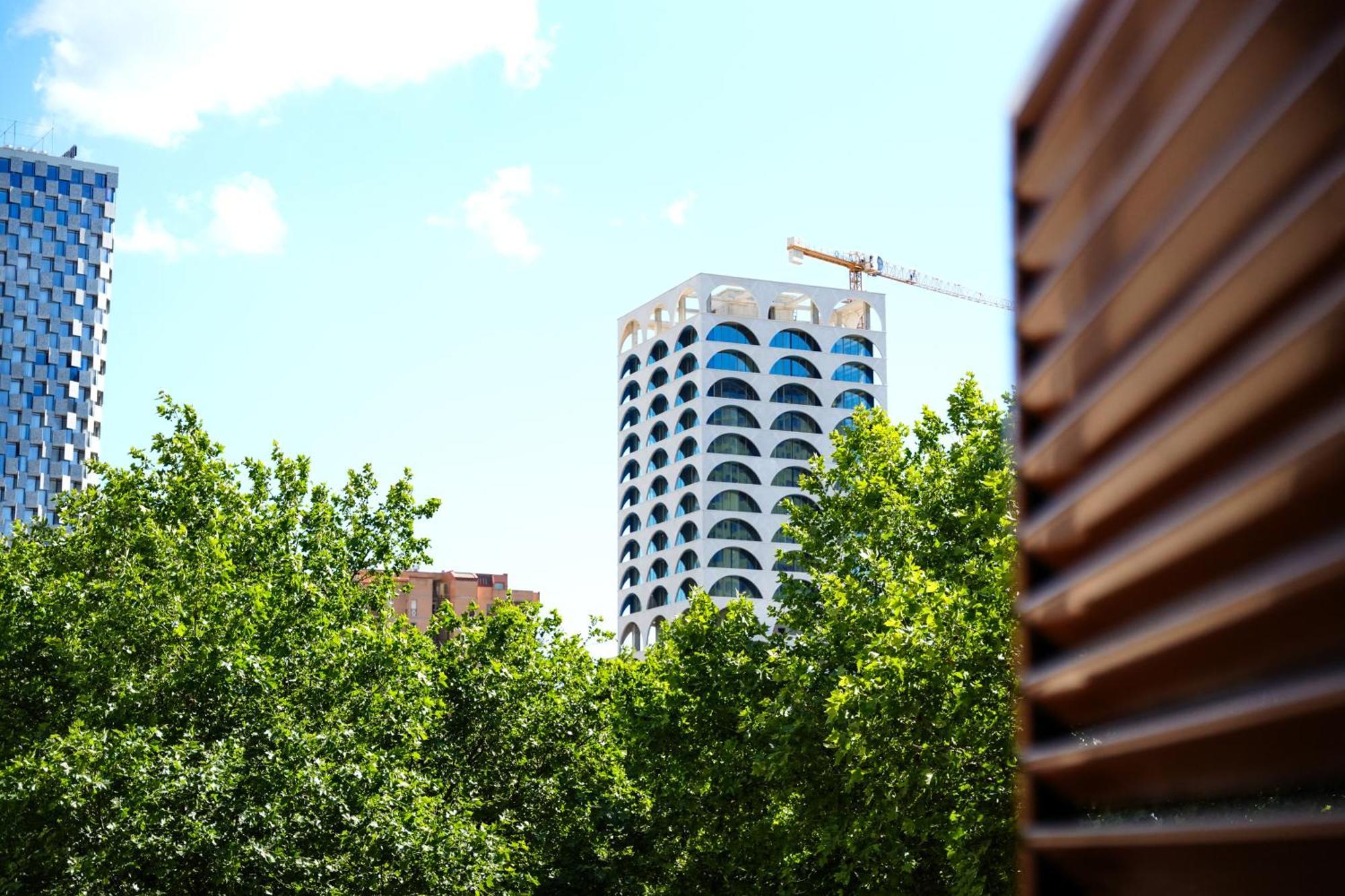 Tirana Centre Lions Gate 1 Apartment Exteriör bild